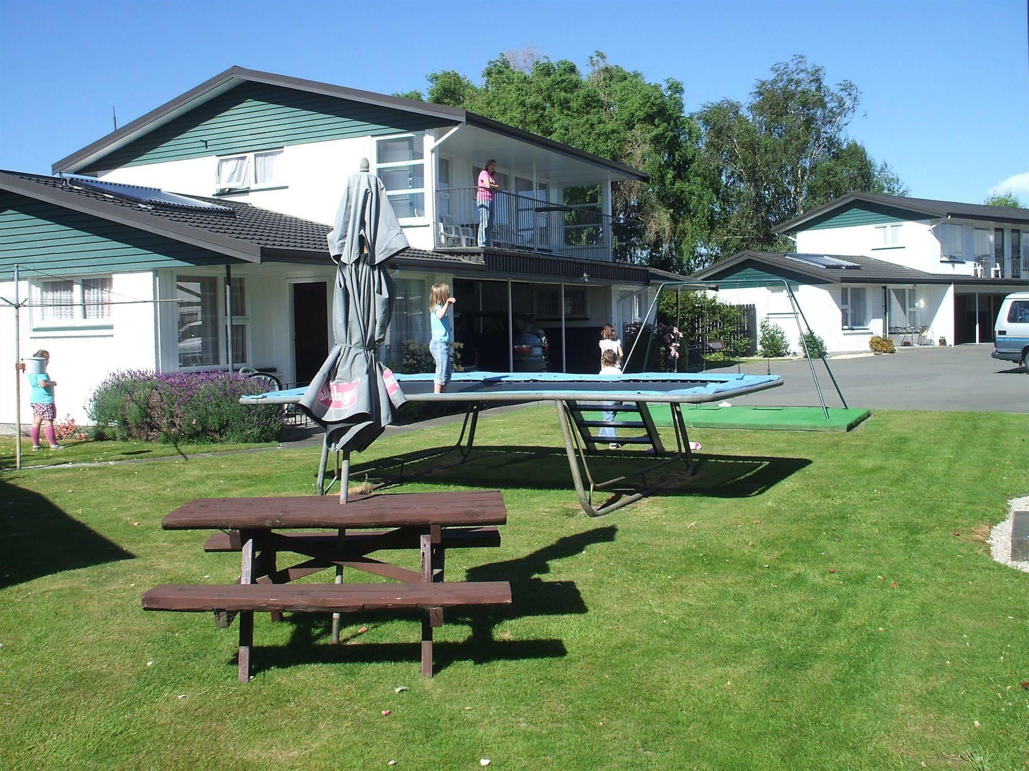 Belle Bonne Motel Christchurch Exterior photo